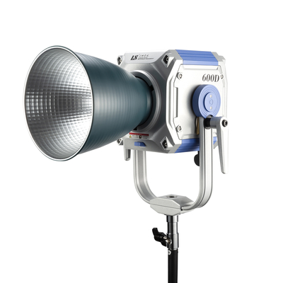 LS FOCUS 600D Compact Photo Light, 600W Daylight Balanced, Standard Bowen Mount, CRI 96-98 TLCI 96+ Led Studio Light